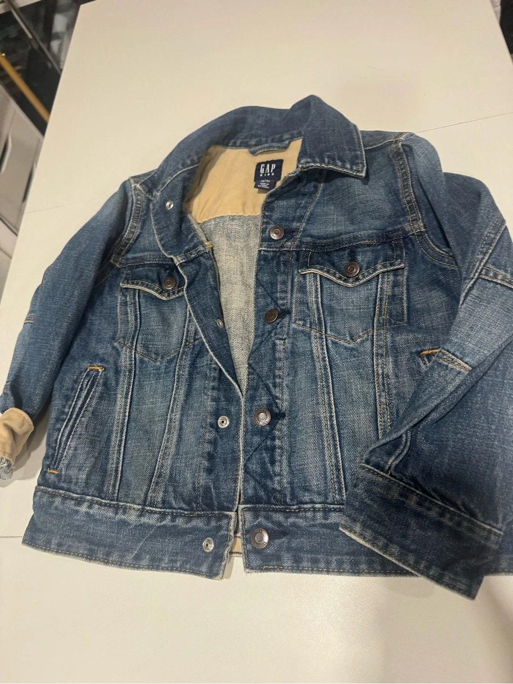 GAP Kids Denim Jean Jacket Size S 6-7 Classic Distressed Wash